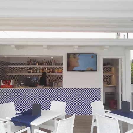 Maria Hotel