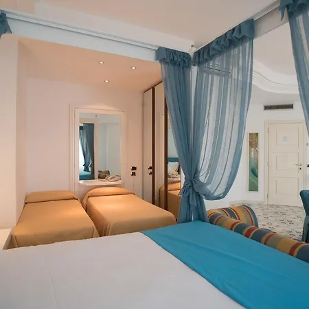 Hotel Maria 4*
