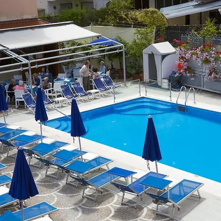 Hotel Maria 4*