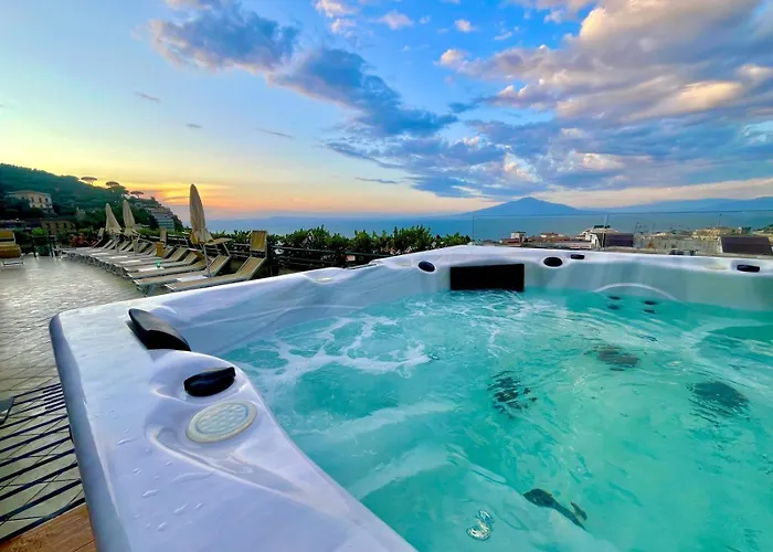 玛丽亚别墅酒店 4*