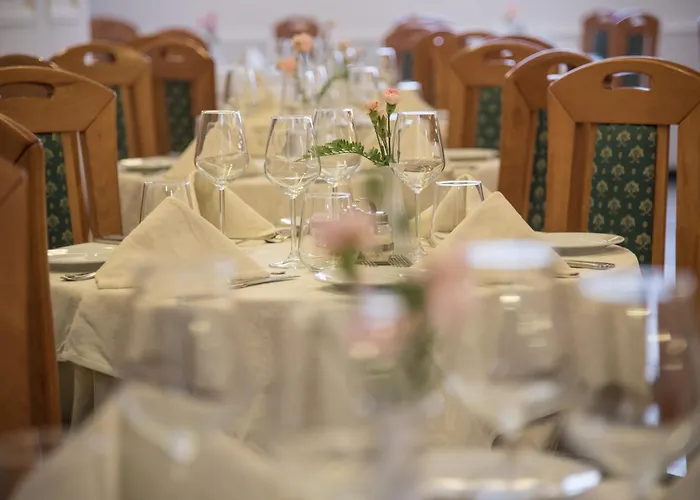 玛丽亚别墅酒店 酒店 4*